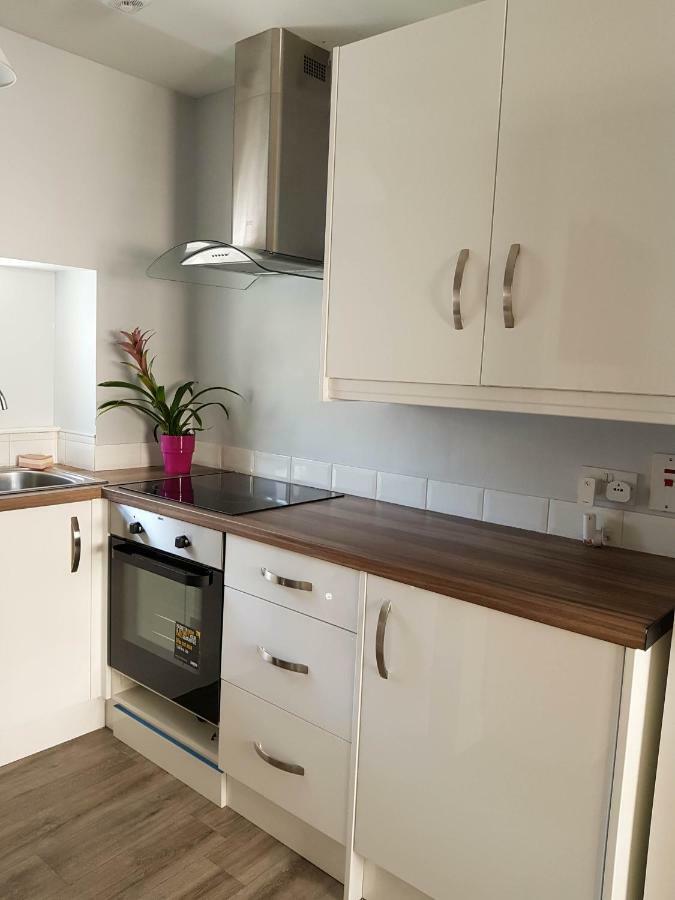 Townhouse In Centre Of Cobh 아파트 외부 사진