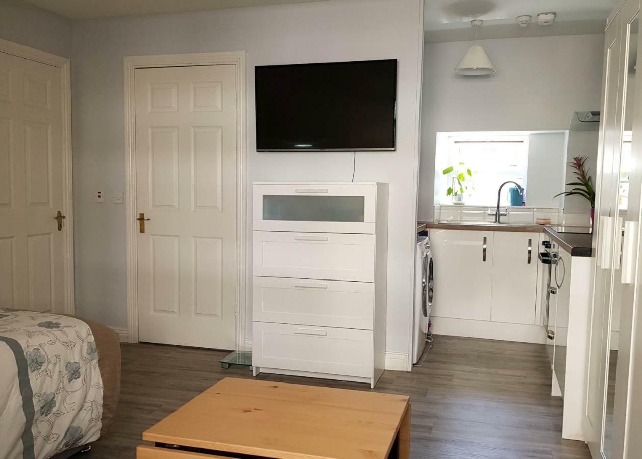 Townhouse In Centre Of Cobh 아파트 외부 사진
