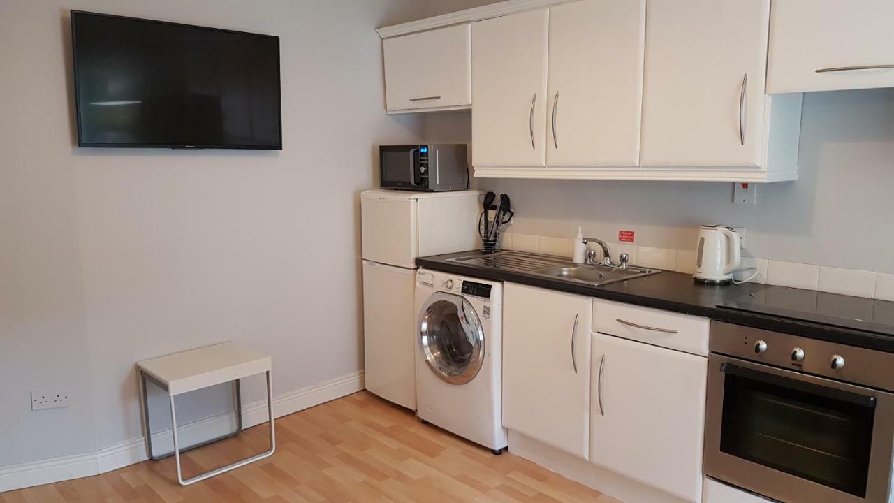 Townhouse In Centre Of Cobh 아파트 외부 사진